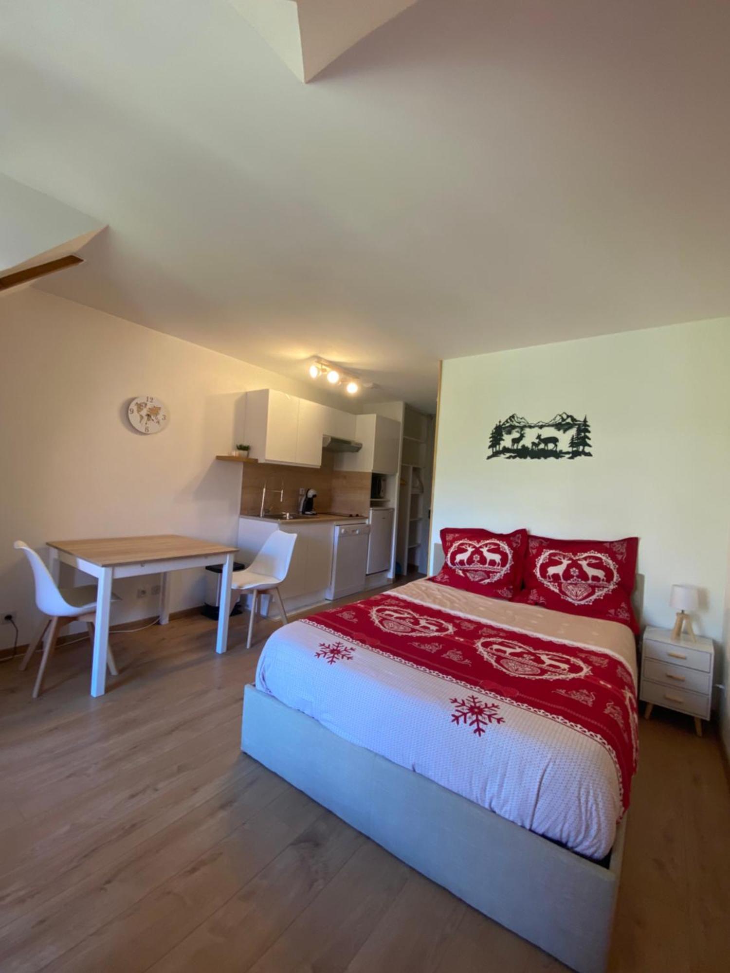 Le Nid Du Birdie, Giez, Proche Du Lac D'Annecy Apartment Bagian luar foto